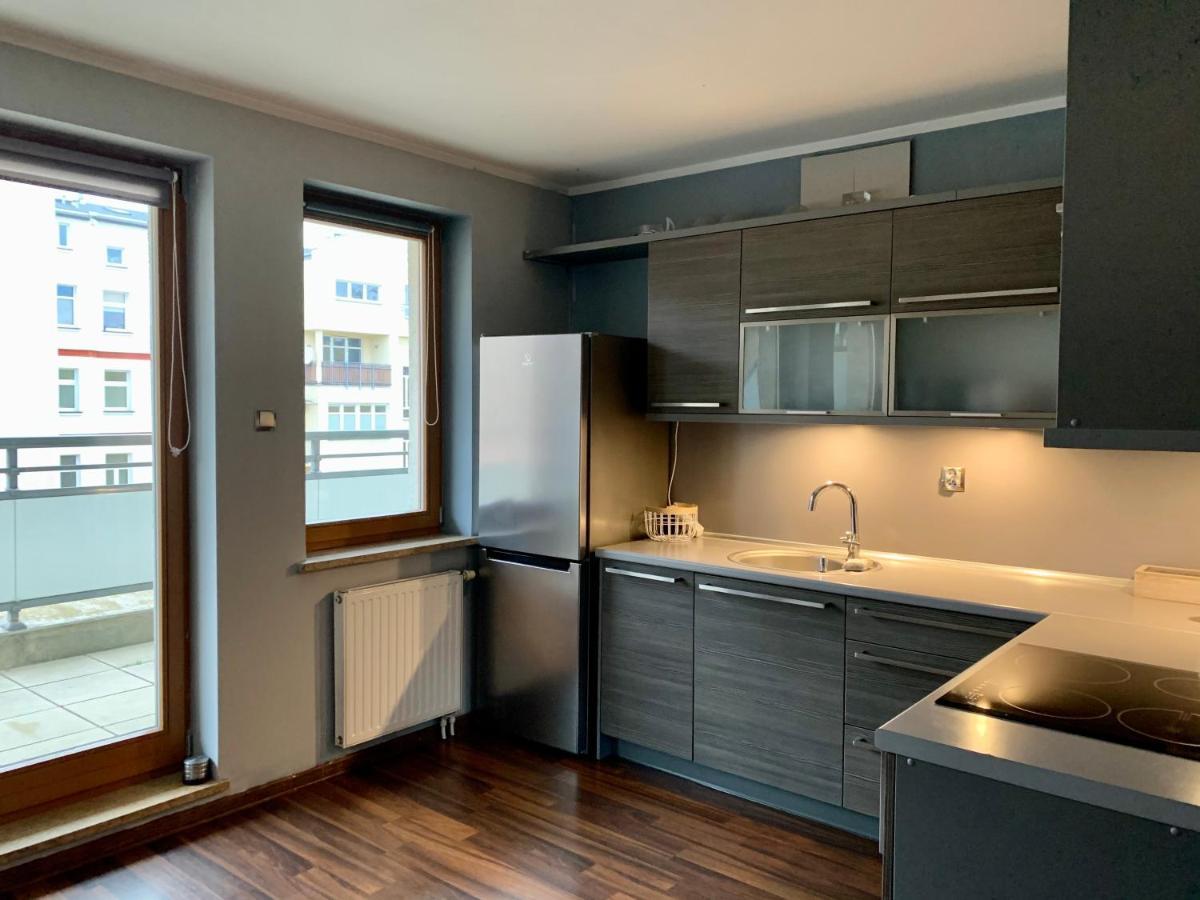Uroczy Apartament W Centrum Miasta 什切青 外观 照片